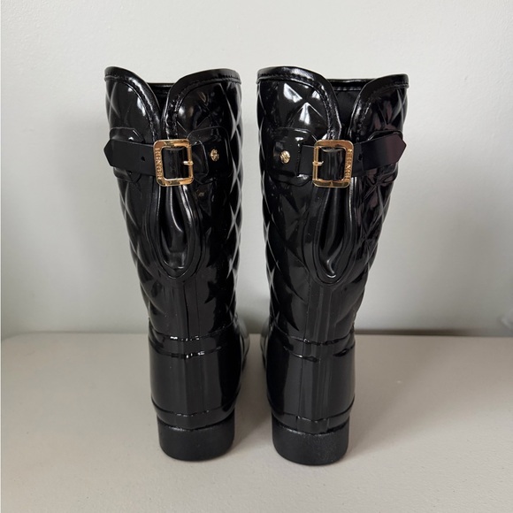 Hunter Quilted Black Women's Short Boots - Picture 3 of 6